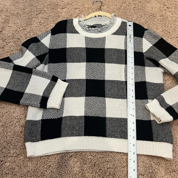 Anthropologie ruffle collar pullover sweater large black white plaid check - Picture 12 of 15